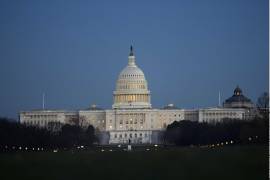 ”Las reformas propuestas por el actual Gobierno amenazan con llevar a México de regreso a los días del gobierno de un solo partido”, dijo la congresista Salazar.