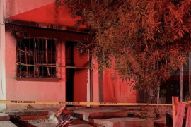 La acumulación e inadecuado manejo de gas provocaron dos incidentes de consideración en la región, movilizando a corporaciones de rescate y autoridades de seguridad.