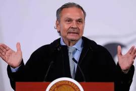 Octavio Romero Oropeza, a quien en la política se le identifica como integrante del llamado Grupo Tabasco, informó que tiene cuatro cuentas bancarias, inversiones y otro tipo de valores.