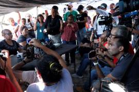 Familiares de los mineros atrapados en “El Pinabete” realizaron una conferencia de prensa.