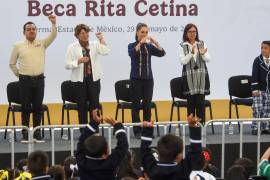 En México 2 millones de personas con discapacidad reciben 3 mil 300 pesos bimestrales.