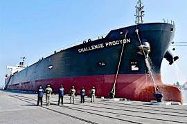 A raíz de la denuncia, se aseguraron una pistola calibre 40 Smith &amp; Wesson, una pistola calibre 380 semiautomática, tres cargadores y cartuchos de diversos calibres.