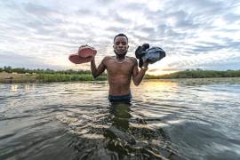 La tribu de haitianos que recorrió más de 10 países en busca de un hogar