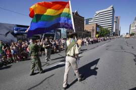Mormones rompen con los boy scouts por niñas y gays