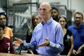 Gobernador de Florida dice que no visitará Cuba hasta que no haya democracia