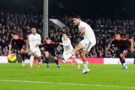 El gol desde los once pasos confirmó la importancia de Raúl Jiménez en momentos clave para el Fulham.