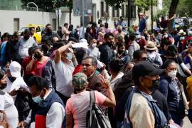 Entregarán al INE un padrón con 12 millones 250 mil afiliados y afirmó que esa cifra lo coloca entre los partidos con más militantes del mundo.