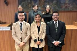 El equipo está integrado por Saraí Argentina Quiñones Rodríguez y Cristian Manuel Nava Rivas, asesorados por el profesor Gerardo Alberto Centeno Alvarado.