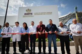 Martí Batres afirmó que la unidad representa un compromiso cumplido con el magisterio coahuilense.