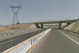 Los trabajos de conservación en la carretera federal 57 incluyeron la aplicación de nuevas capas de rodadura para mejorar la seguridad vial.