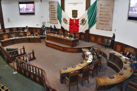 Recibe Congreso de Coahuila propuesta para 'tumbar' reformas magisteriales