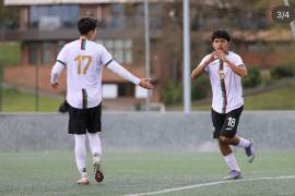 Julio “La Tripa” Rodríguez marcó dos goles en su debut en la Oviedo Cup.