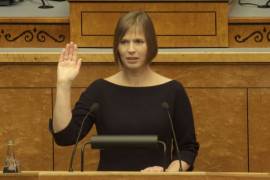 Jura primera presidenta electa de Estonia