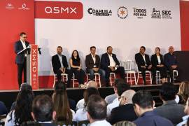 El secretario de Economía, Luis Olivares, participó en la inauguración de las instalaciones de QSMX.