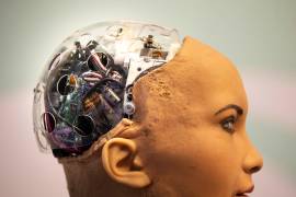 Detalle de la cabeza de la robot Sofía, una humanoide diseñada para mantener complejas conversaciones y expresar más de medio centenar de emociones, en la XIX edición del Mobile World Congres en Barcelona.