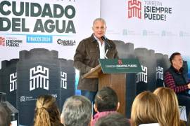 El alcalde Román Alberto Cepeda y su equipo continúan con el Plan Municipal de Cuidado del Agua en diversas colonias de Torreón.