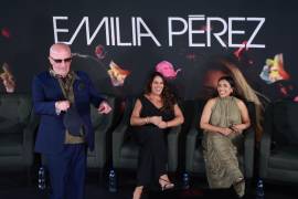 Jacques Audiard, Erika Sofía Gascon y Adriana Paz durante la conferencia de prensa de la película ‘Emilia Pérez’, previo a su estreno en cines a nivel nacional.