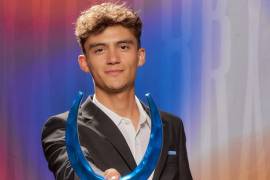 Isaac del Toro fue uno de los grandes protagonistas de la gala Victory Prize 2025 en la CDMX.