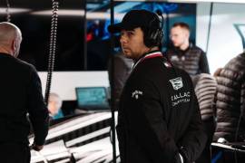 Sergio Pérez celebró su cumpleaños 36 rodando con el monoplaza de Cadillac en el Circuit de Barcelona-Catalunya, en una jornada clave de pruebas de pretemporada rumbo a la Fórmula 1 2026.