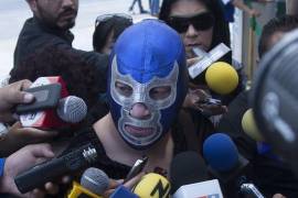 Blue Demon Jr. se encuentra en terapia intensiva debido a un accidente automovilístico.