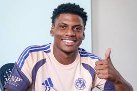 Óscar Perea portará el dorsal 22 y reforzará el ataque azulcrema durante el Apertura 2026.