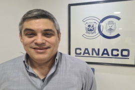 Benito Martínez impulsa un programa para reforzar la confianza entre comerciantes y consumidores mediante la identificación de negocios adheridos.