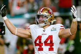 Jugadores de la NFL jugarían con careta antivirus