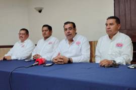 Alfonso López Blanco encabeza en Torreón la presentación del movimiento México Nuevo, Paz y Progreso.