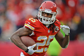 Chiefs de Kansas City cortan a Jamaal Charles