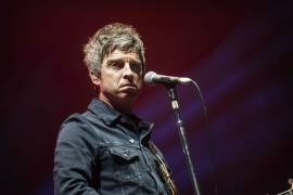 Noel Gallagher enloquece a fans y publica canción inédita de Oasis (video)