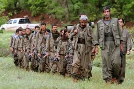 Combatientes del Partido de los Trabajadores de Kurdistán en Heror, al noreste de Dahuk, a 430 kilómetros al noroeste de Bagdad, Irak, el 14 de mayo del 2013.