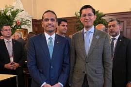 Con el jeque qatarí el Canciller habló acerca del trabajo conjunto para “explorar áreas de cooperación y oportunidades de inversión en México”.