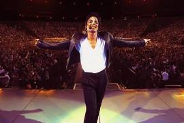 Logro. La canción popular en la época de Halloween se posicionó en el número 10 de las canciones más escuchadas de la lista Billboard Hot 100