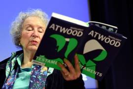 Margaret Atwood explora en &quot;Los Testamentos&quot; cómo se derrumban los regímenes opresivos