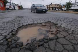 La problemática más mencionada por los habitantes de Saltillo es la de los baches, la cual fue identificada por el 73 por ciento de la población solo en el mes de junio.