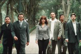 El equipo del cantante informó mediante un comunicado que la ausencia se debió al incumplimiento de contrato por parte de la empresa organizadora.