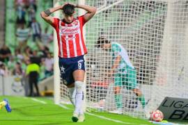 El testimonio de Alan Pulido reabre la discusión sobre su salida del Guadalajara, donde vivió dos etapas, aunque su segundo ciclo estuvo lejos de repetir los números y el protagonismo del primero.