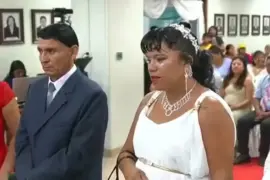 El video de una boda se ha convertido en un meme viral, pues no terminó como las historias de amor, la novia huyó del lugar y dejando al novio con la explicación “perdónenme todos, pero no acepto”.