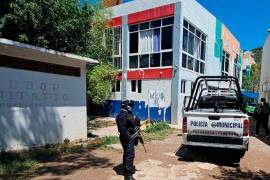 Entre los detenidos se encuentra Simitrio Álvarez, director de Movilidad y Transporte del Municipio de Tlapa de Comonfort.