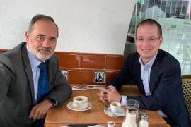 Ricardo Anaya se reúne con Gustavo Madero en Polanco... y la propina que dejan desata críticas