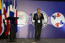 Tereso Medina Ramírez durante su participación en el Congreso Internacional por la Seguridad Social y los Derechos Laborales en Costa Rica.
