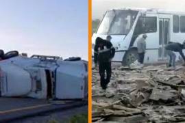 Tráiler se accidenta en carretera Matehuala-Saltillo; conductores inician rapiña de material