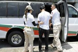 Afirmaron que nadie los obligó a entregarse o subirse a la fuerza a los vehículos del Gobierno mexicano