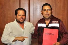 Cabe recordar que el ‘Unabomber’ mexicano, actual integrante del Comité de Morena en Gómez Palacio, Durango, fue detenido en 2001 por atentar contra una mujer.