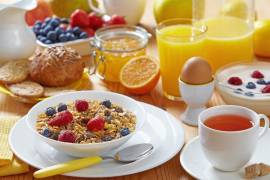 Desayuno evita que comas sin control el resto del día: nutrióloga