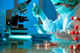 El programa contempla investigación en bioprocesos, microbiología y biología celular aplicada.