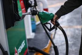 Profeco muestra los precios de las gasolinas hoy 17 de octubre de 2022.