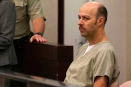Condenan a Esteban Loaiza a tres años de prisión por posesión de drogas