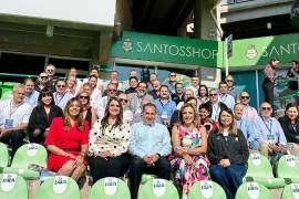 Autoridades y transportadoras analizaron a Torreón como punto de conexión para rutas turísticas en el norte del país.