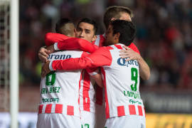 Jugador del Necaxa se cambiará el número en honor al Chavo del 8